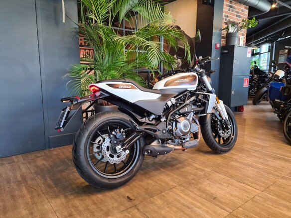 2024 Harley-Davidson X350, белый, 700000 рублей - вид 9