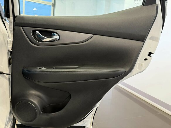 2020 Nissan Qashqai II Рестайлинг, белый, 1739000 рублей - вид 15