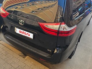 2018 Toyota Sienna III Рестайлинг 2, чёрный, 2950000 рублей, вид 2