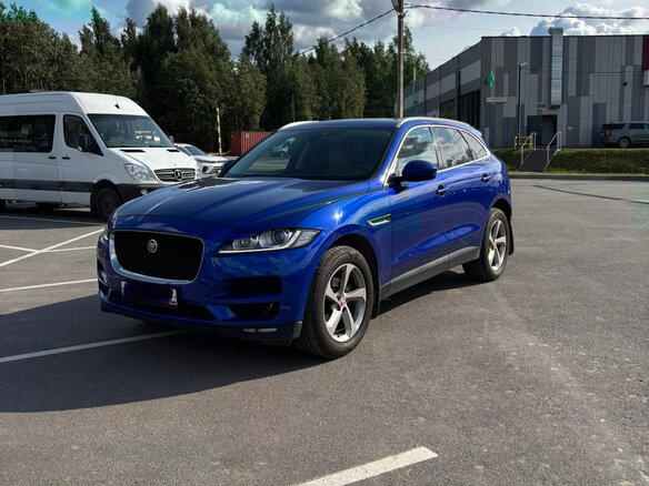 2018 Jaguar F-Pace I, синий, 2150000 рублей - вид 3