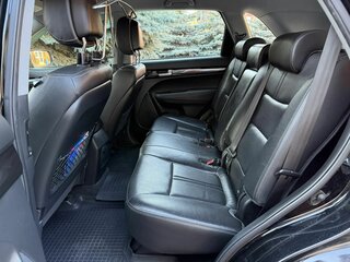 2010 Kia Sorento II, чёрный, 1390000 рублей, вид 5