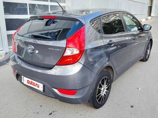 2012 Hyundai Solaris I, серый, 548000 рублей, вид 4