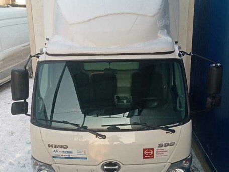 2022 Hino Series 300 (Dutro), белый, 6500000 рублей, вид 2