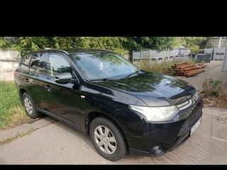 2012 Mitsubishi Outlander III, чёрный, 950000 рублей, вид 4