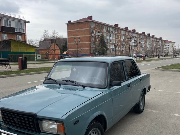 2004 Lada (ВАЗ) 2107, серый, 188000 рублей