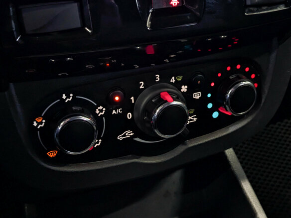 2024 Lada (ВАЗ) Largus I Рестайлинг, серый - вид 23