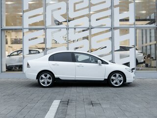 2008 Honda Civic VIII, белый, 647000 рублей, вид 5