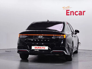 2023 Hyundai Sonata VIII (DN8) Рестайлинг, чёрный, 2270000 рублей, вид 4