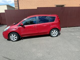 2008 Nissan Note I, красный, 360000 рублей, вид 4