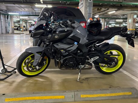 2017 Yamaha MT-10, серый, 1200000 рублей, вид 5