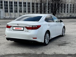 2013 Lexus ES 250 VI, белый, 1790000 рублей, вид 3