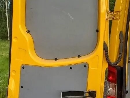 2010 Mercedes-Benz Sprinter, жёлтый, 1250000 рублей - вид 8
