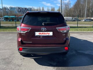2014 Toyota Highlander III (XU50), красный, 2300000 рублей, вид 3