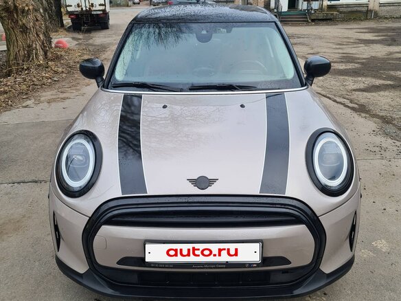 2021 Mini Hatch Cooper III (F55/F56) Рестайлинг 2, серый, 3400000 рублей