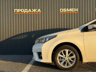 2014 Toyota Corolla XI (E160, E170, E180), белый, 1190000 рублей, вид 5