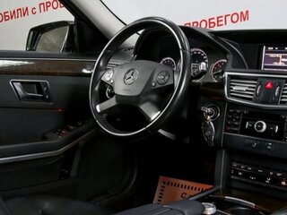 2012 Mercedes-Benz E-Класс 200 7G-Tronic IV (W212, S212, C207), чёрный, 2100000 рублей, вид 3