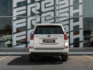 2020 Lexus GX 460 II Рестайлинг 2, белый, 6940000 рублей, вид 4