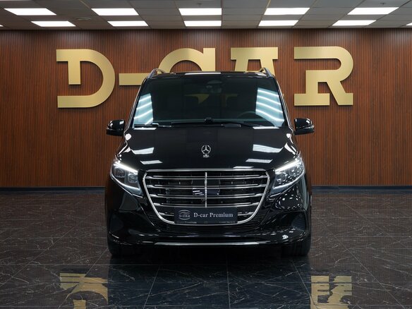 2026 Mercedes-Benz V-Класс Extra Long 300 d экстра длинный III (W447) Рестайлинг 2, чёрный, 13881660 рублей - вид 1