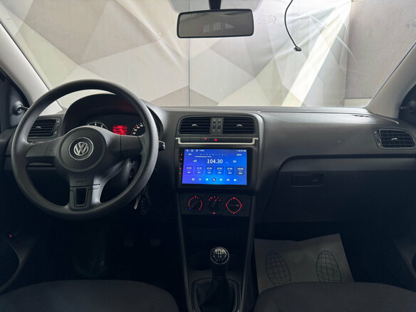 2013 Volkswagen Polo V, серебристый - вид 10