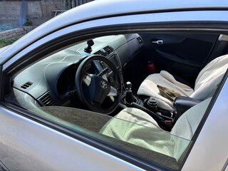 2010 Toyota Corolla X (E140, E150) Рестайлинг, серый, 870000 рублей, вид 5