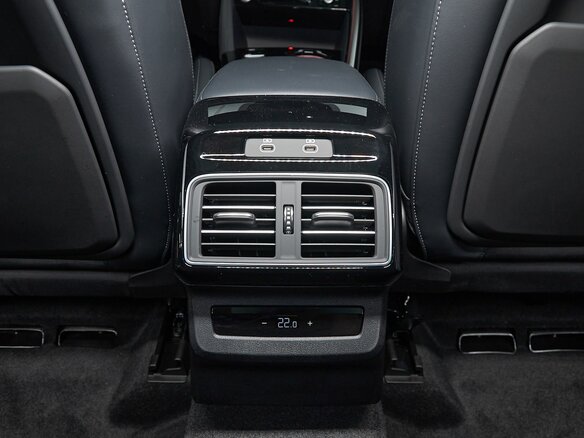 2025 Audi Q5 40 TFSI III (GU), чёрный, 6499000 рублей - вид 17