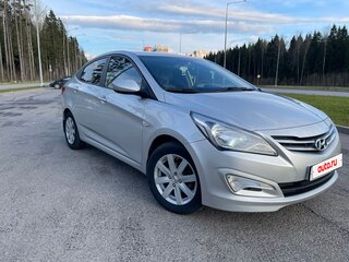 2016 Hyundai Solaris I Рестайлинг, серебристый, 1180000 рублей, вид 1