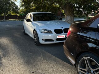 2011 BMW 3 серии 320i V (E90/E91/E92/E93) Рестайлинг, белый, 1000000 рублей, вид 4