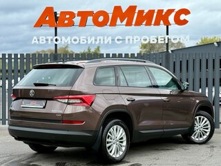 2018 Skoda Kodiaq I, коричневый, 2890000 рублей, вид 4