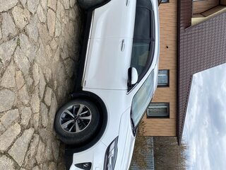 2018 Kia Sorento III Prime Рестайлинг, белый, 2900000 рублей, вид 4