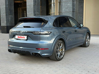 2018 Porsche Cayenne Turbo III, голубой, 8700000 рублей, вид 4