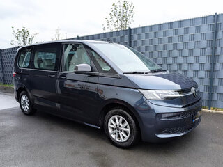 2022 Volkswagen Multivan T7, синий, 3746483 рублей, вид 1