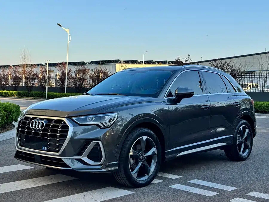 Открыть фотографии: Audi Q3 II (F3)