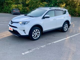 2015 Toyota RAV4 IV (XA40) Рестайлинг, белый, 2500000 рублей, вид 1