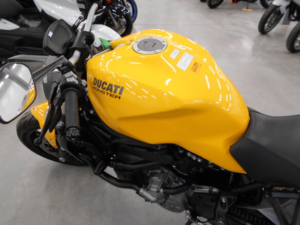 2018 Ducati Monster 821, жёлтый, 770000 рублей - вид 16