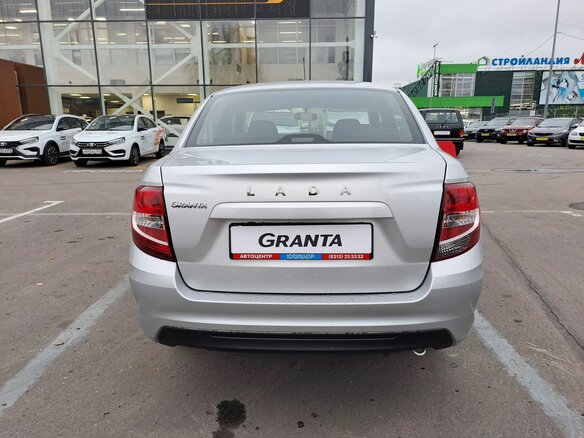 2026 Lada (ВАЗ) Granta I Рестайлинг, серебристый, 1109900 рублей - вид 4
