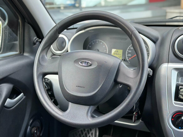 2014 Lada (ВАЗ) Granta I, серебристый - вид 16