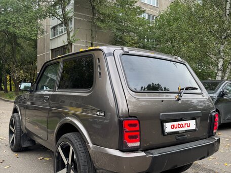 2017 Lada (ВАЗ) 2121 (4x4) Urban I Рестайлинг, коричневый, 720000 рублей, вид 4