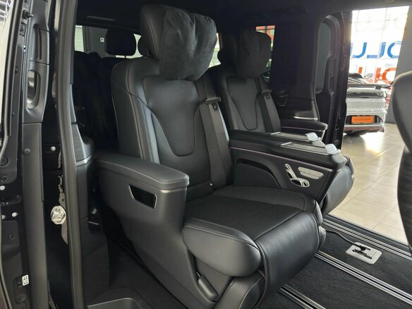 2026 Mercedes-Benz V-Класс Extra Long 300 d экстра длинный III (W447) Рестайлинг 2, чёрный, 13990000 рублей - вид 19