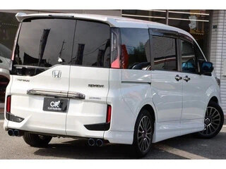 2021 Honda Stepwgn Spada V Рестайлинг, белый, 1671027 рублей, вид 4