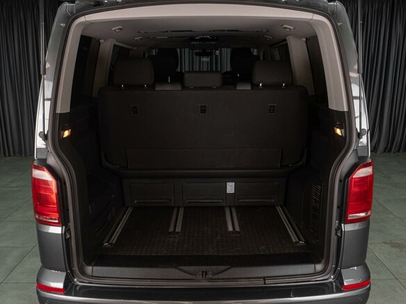 2016 Volkswagen Multivan T6, серый, 3269000 рублей - вид 18