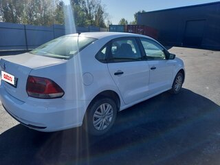 2016 Volkswagen Polo V Рестайлинг, белый, 460000 рублей, вид 3