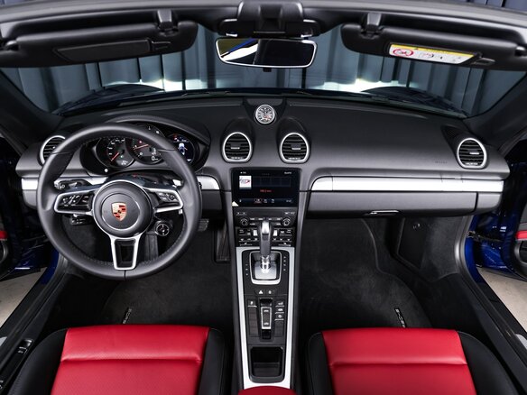 2025 Porsche Boxster IV 718 (982), синий, 11900000 рублей - вид 23