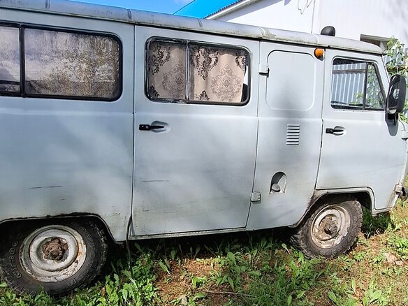 2000 УАЗ 3962, серый, 270000 рублей - вид 4