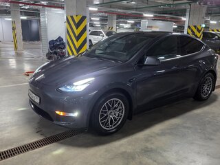 2021 Tesla Model Y Long Range Dual Motor I, серый, 4600000 рублей, вид 3