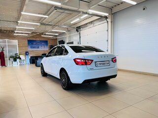2019 Lada (ВАЗ) Vesta I, белый, 959000 рублей, вид 4