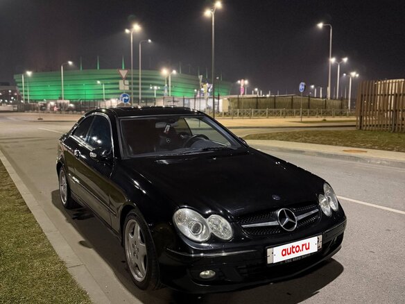 2004 Mercedes-Benz CLK-Класс 200 II (W209), чёрный, 950000 рублей - вид 2
