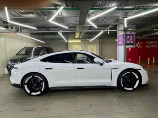 2021 Porsche Taycan Turbo S I, белый, 12700000 рублей, вид 2
