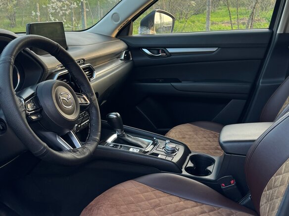 2020 Mazda CX-5 II, коричневый, 2500000 рублей - вид 9