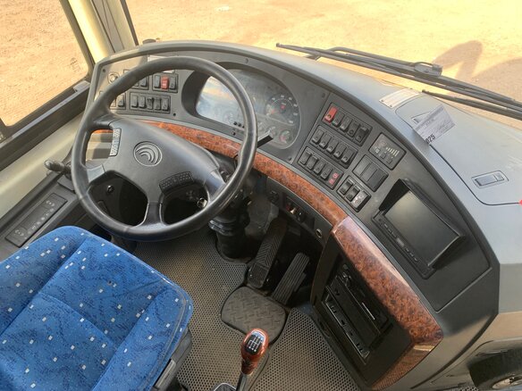 2017 Yutong ZK6122H9, белый, 7900000 рублей - вид 16