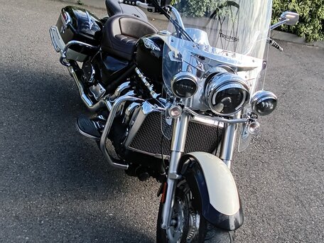 2010 Triumph Rocket III, белый, 1100000 рублей, вид 4